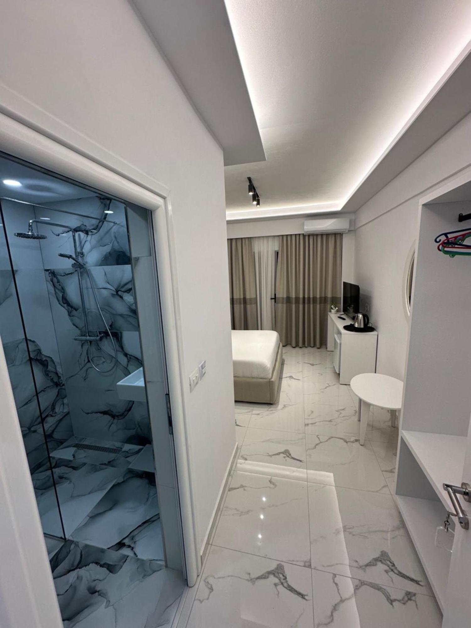 Hotel Elisabet Sarande Luaran gambar