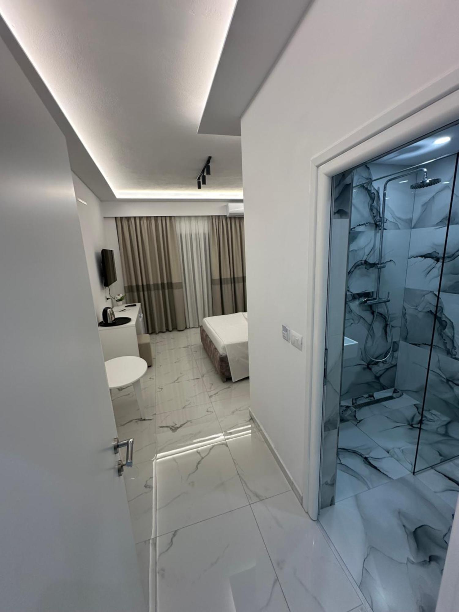 Hotel Elisabet Sarande Luaran gambar